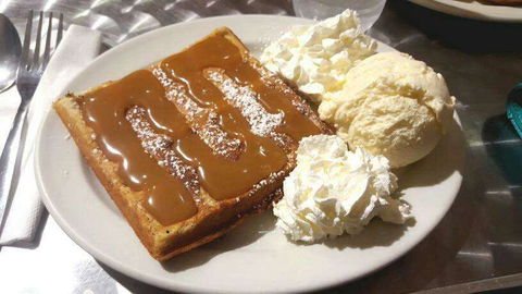 Mumma's Eats 'n' Sweets - Hobart Tourism 0