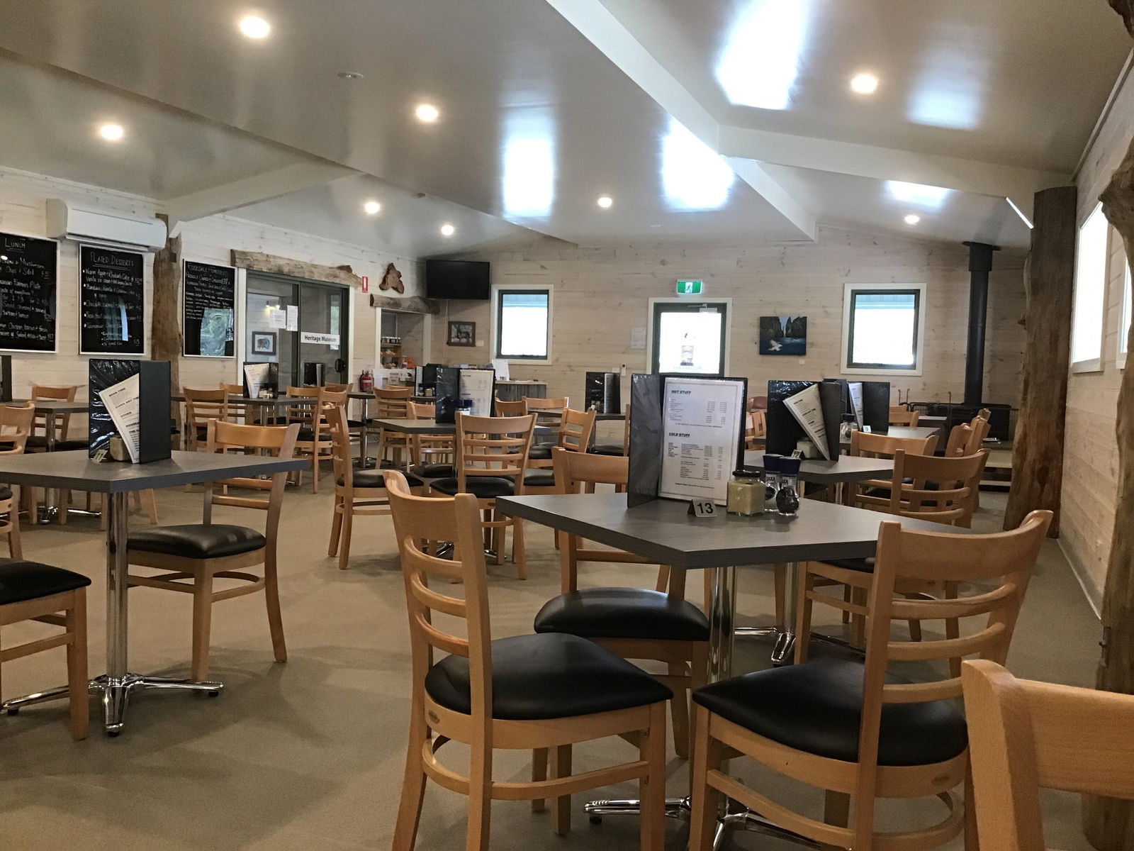  Hobart Tourism