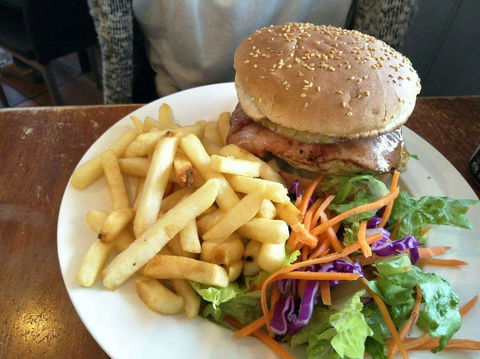 Buck's Diner - Hobart Tourism 0