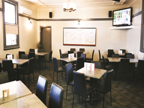 Federal Hotel Brasserie - Hobart Tourism 1