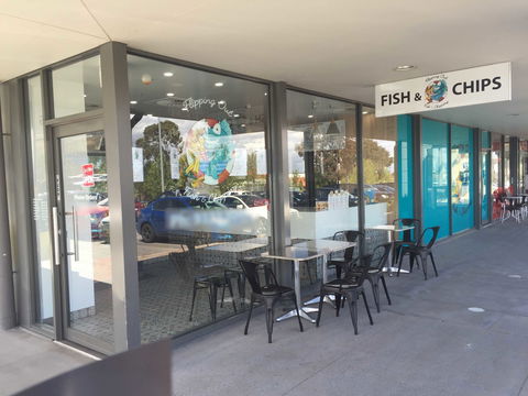 Flipping Out Fish And Chippery - Hobart Tourism 0