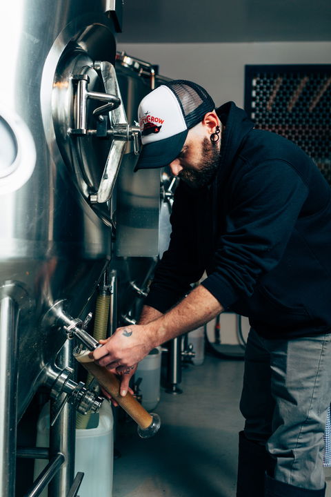 Thirsty Crow Brewery - Hobart Tourism 0