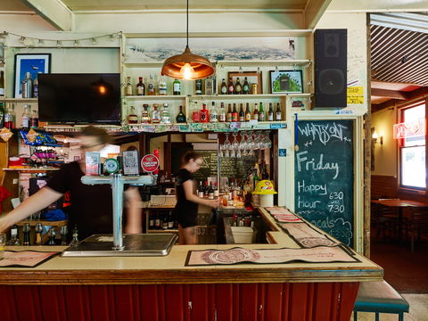 The Harrietville Snowline Hotel - Hobart Tourism 2