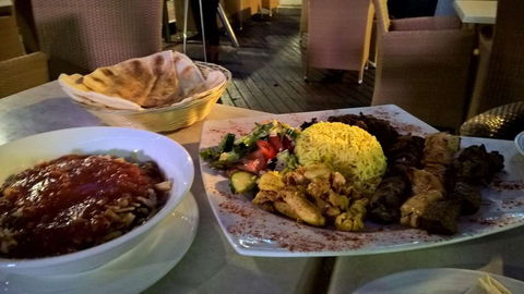 Three Pyramids In Paradise Restaurant & Cafe - Hobart Tourism 0