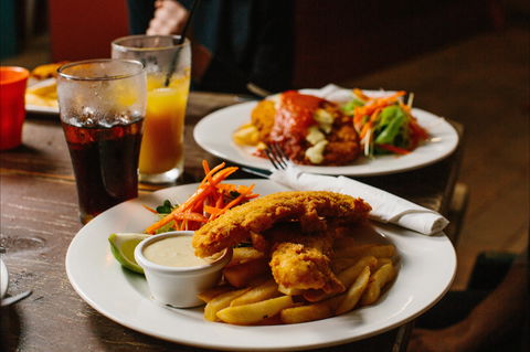 Mena Creek Hotel - Hobart Tourism 2