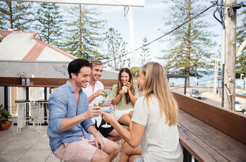 Rhonda's - Hobart Tourism 0
