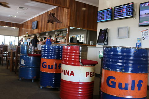 Berry Springs Tavern - Hobart Tourism 1