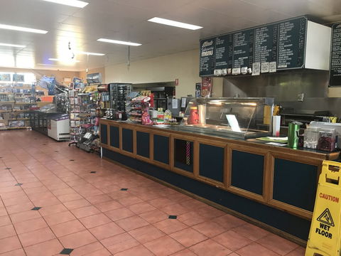 Dino's Takeaway &  Milkbar - Hobart Tourism 0