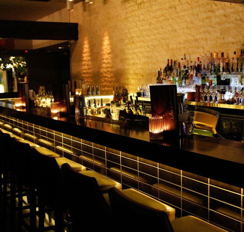 Miss Moneypenny's - Hobart Tourism 11