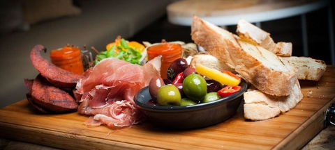 Miss Moneypenny's - Hobart Tourism 27