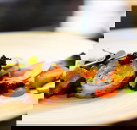 Lolo and Lola - Tourism TAS