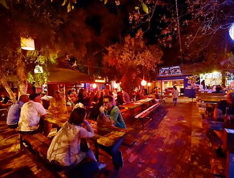 Montes Lounge - Tourism TAS 0