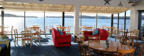 The Cormorant - Cafe On The Pier - Tourism TAS 2