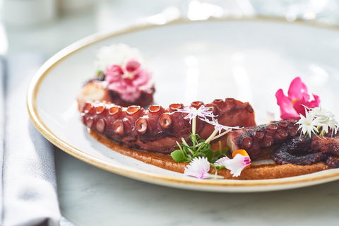 Q Dining - Tourism TAS 1
