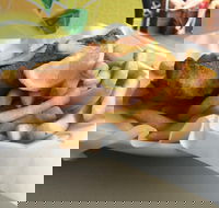 Burleigh Heads Fishmongers - Tourism TAS