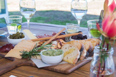 Artwine Cellar Door - Tourism TAS 2
