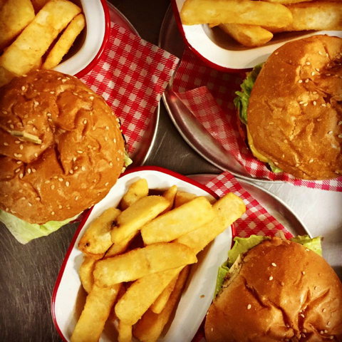 JB & Sons - Dee Why - Tourism TAS 0