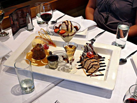 Shanikas Italian Trattoria - Hobart Tourism 0