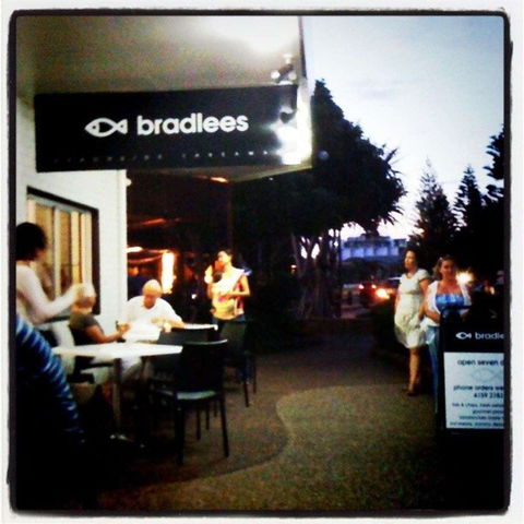 Bradlees On The Beach - Hobart Tourism 0
