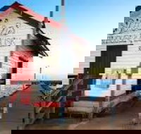 Little Sirens Kiosk - Tourism TAS