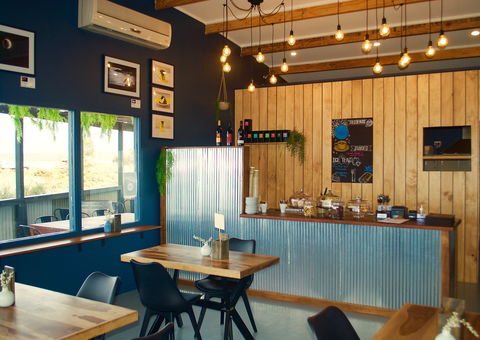 The Deck Cafe On The Wharf - Hobart Tourism 2