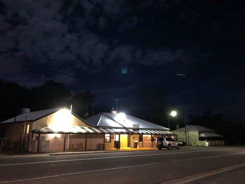 Eden Valley Hotel - Hobart Tourism 1