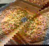 Pizza Deluxe - Tourism TAS