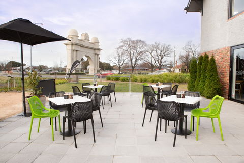 Arch View  Cafe - Tourism TAS 2