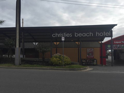 Christies Beach Hotel - Hobart Tourism 0