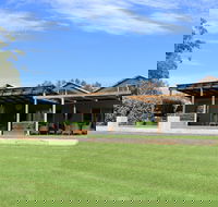 Two Rivers Wines - Hobart Tourism