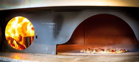 Bonnie And Clydes Pizzaria - Tourism TAS 6