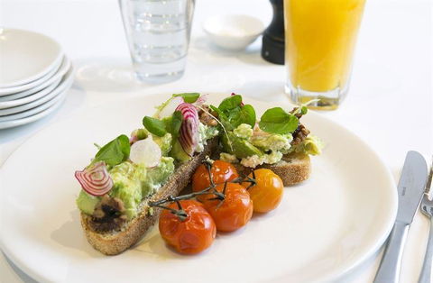 The River Deck - Hobart Tourism 18