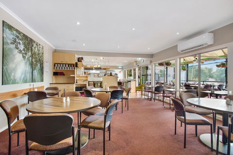 Dixons Creek Cafe Bar And Grill - Hobart Tourism 2