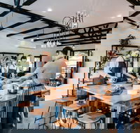 Far Meadow Table - Hobart Tourism