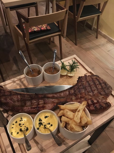 A Hereford Beefstouw - Tourism TAS 2