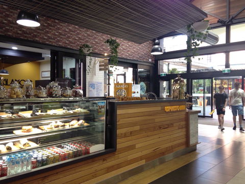 Amanti Espresso Bar - Tourism TAS 0