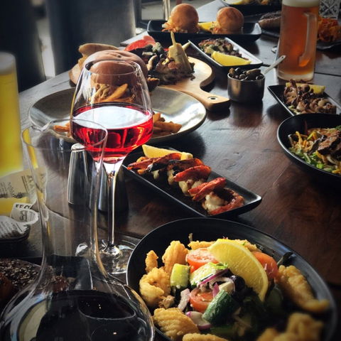 Koi Dining & Lounge Bar - Hobart Tourism 0