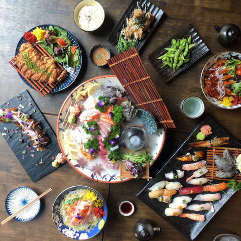 Sushi Table - Hobart Tourism 0