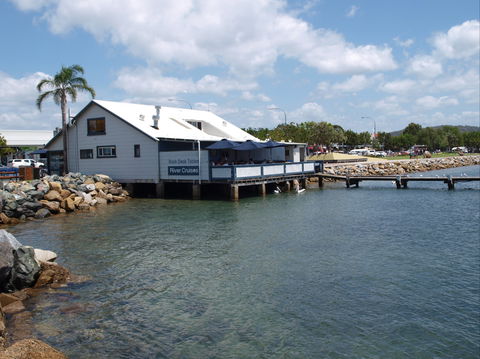 The Boatshed: Batemans Bay - Tourism TAS 0