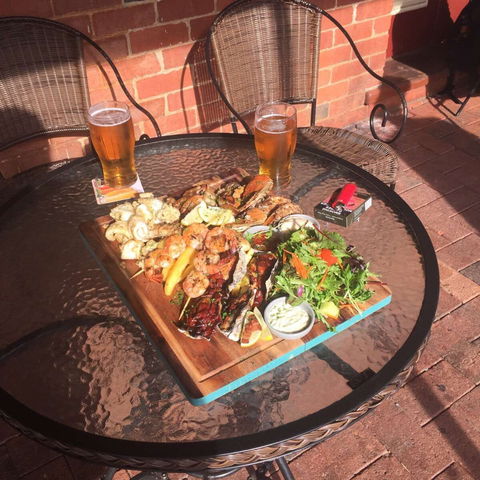 Dwellingup Hotel - Hobart Tourism 0
