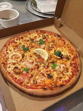 St Loui's Pizza & Pasta - Hobart Tourism 0