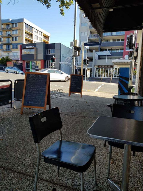 Corner Cafe 26 - Hobart Tourism 0