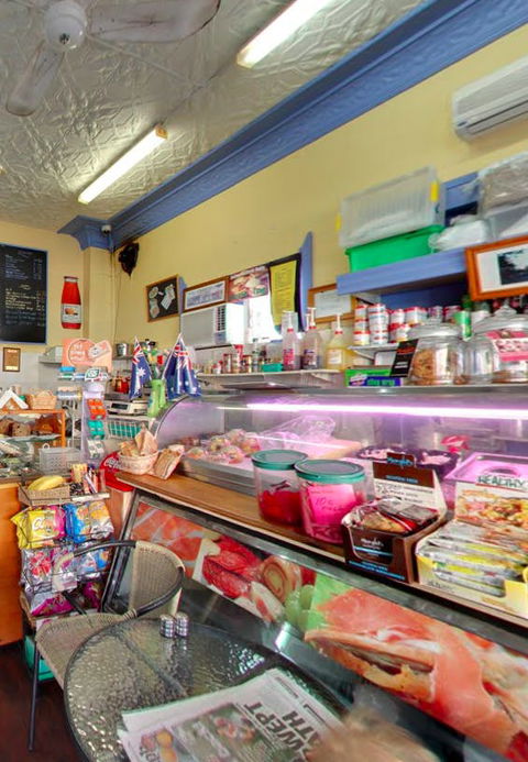 Liz's Lunches & Deli - Tourism TAS 0
