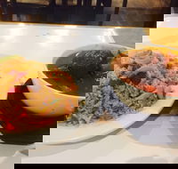 N' Thai Sing - Tourism TAS