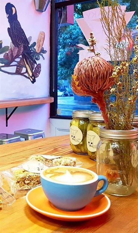 Batavia Cafe - Hobart Tourism 4