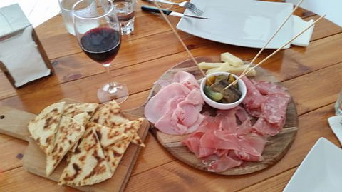 Italian Break - Hobart Tourism 0
