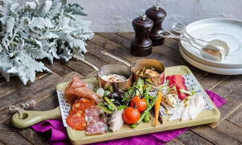 Sticky Fingers Pizzeria - Hobart Tourism 5