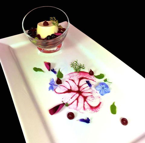 Vines Restaurant At Hollydene Estate - Tourism TAS 16