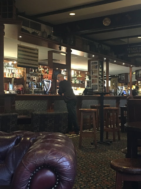 Mick O'Shea's Irish Pub - Tourism TAS 11