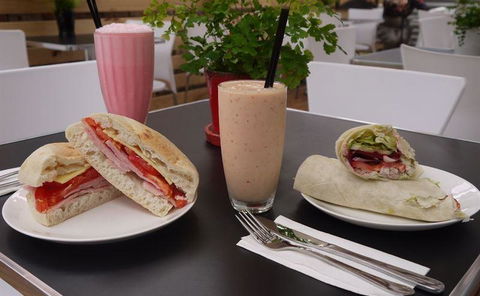 The Ladybird Cafe - Tourism TAS 7